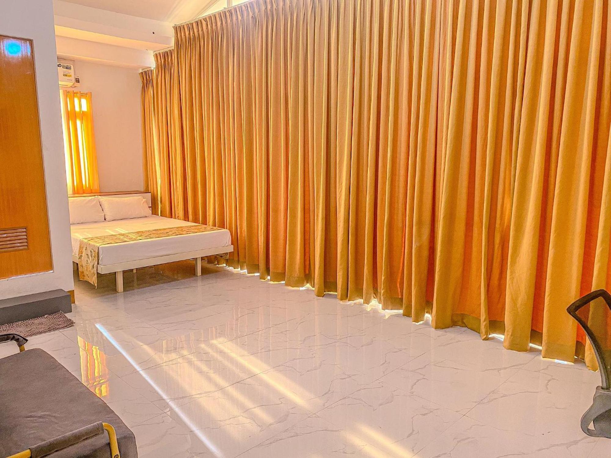 Legends Hotel & Restaurant - Lemery And Taal Luaran gambar